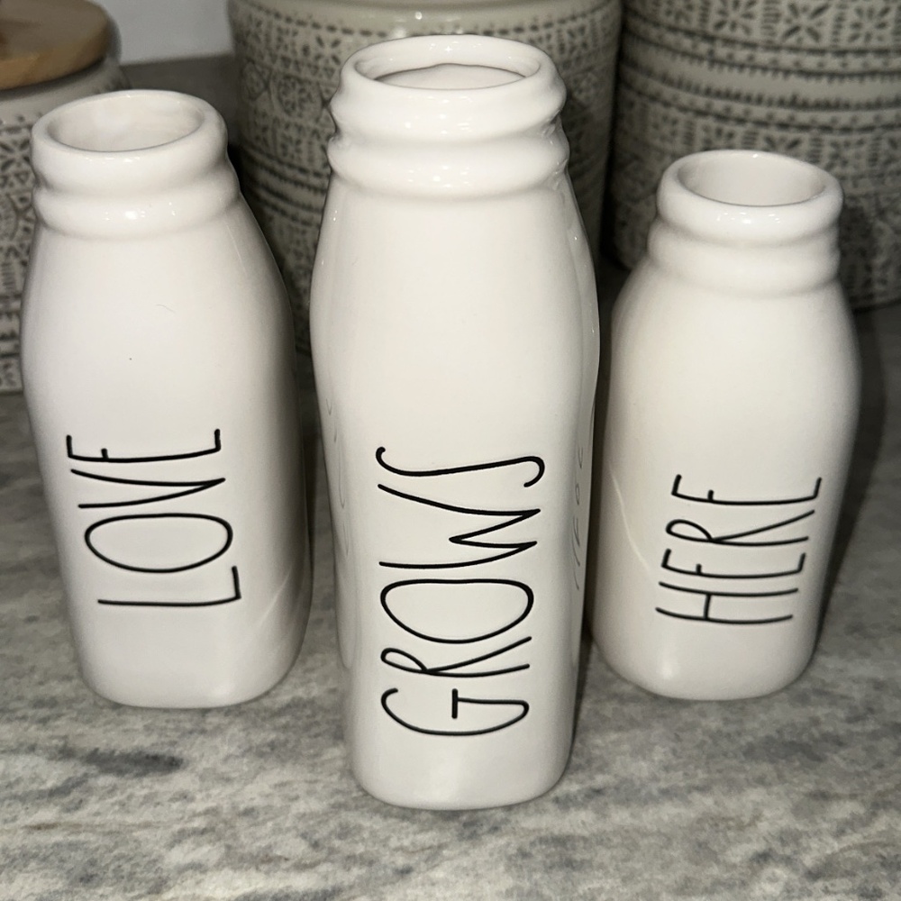 Rae Dunn Vases